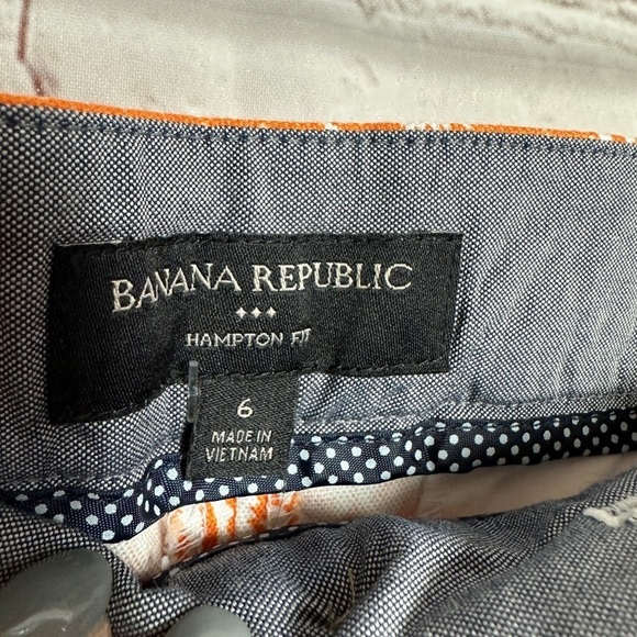 NWT Banana Republic Size 6 Hampton Fit Shorts 3" inseam Tangerine White Print - Picture 2 of 5